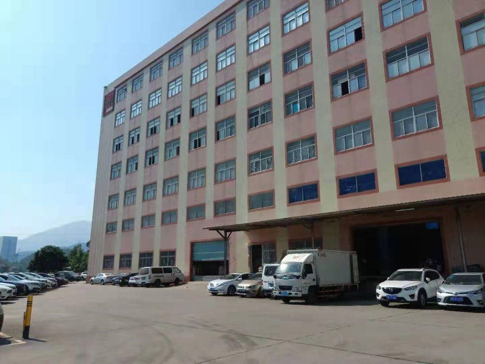 橫崗沙荷路邊新出原房東一樓1400平，層高9米，帶卸貨平臺