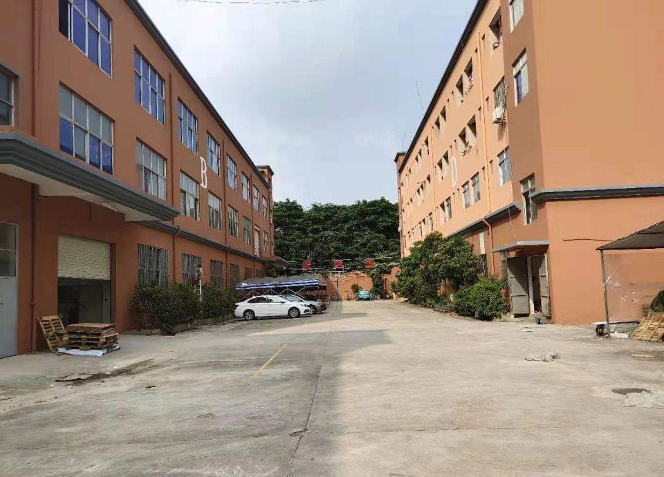 龍崗地鐵口獨門獨院廠房7800平形象好，易招工，空地大