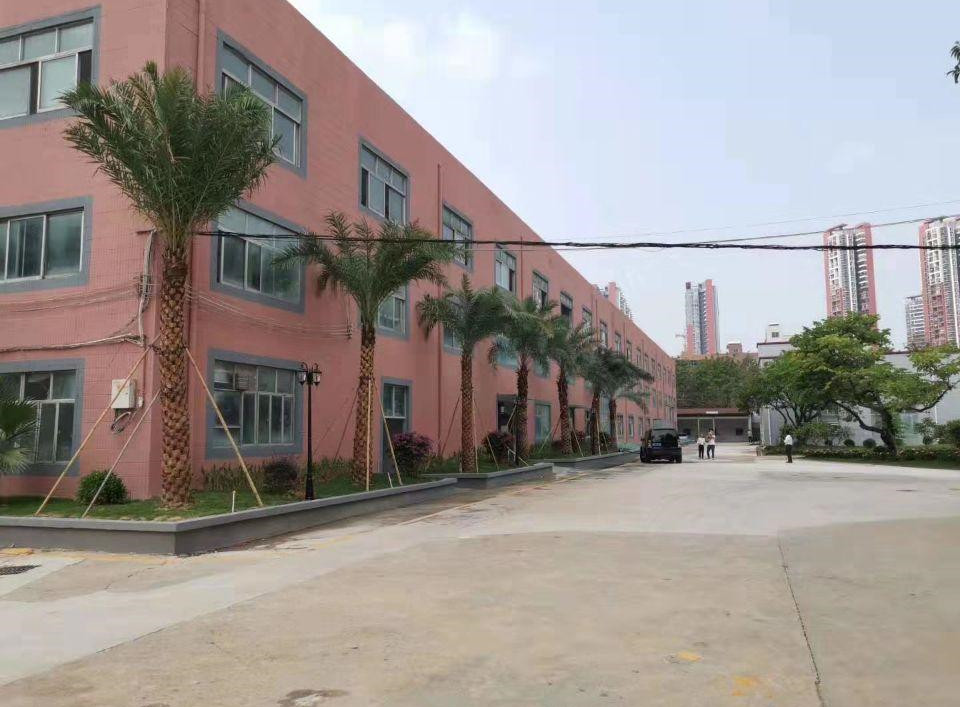 龍崗新出標(biāo)準(zhǔn)廠房一樓5500平高七米空地超大